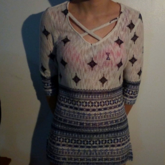 Shirt - Picture 1 of 2